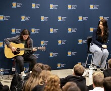 Musician Visit THERA (21) (Large)